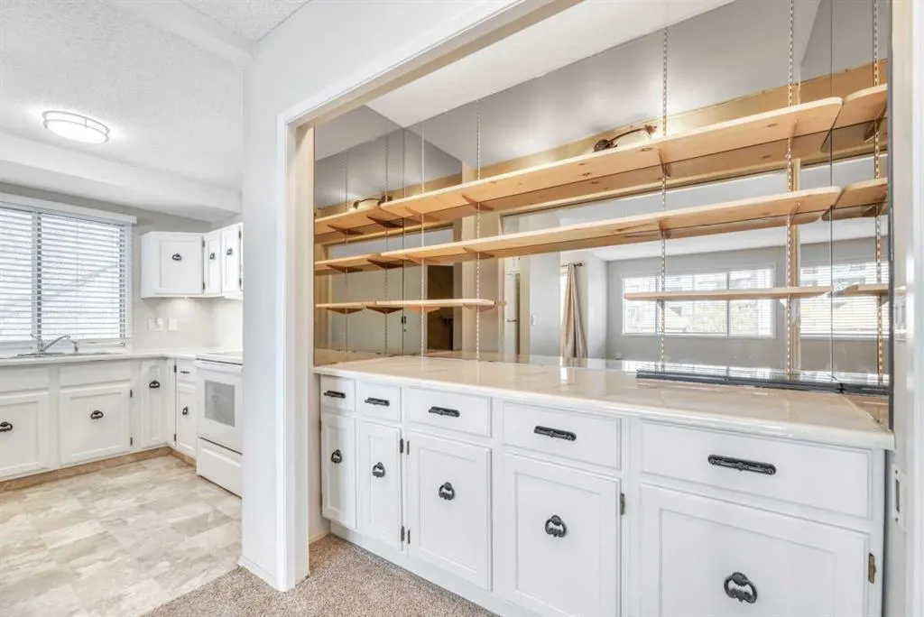 821 3 Avenue SW, #11