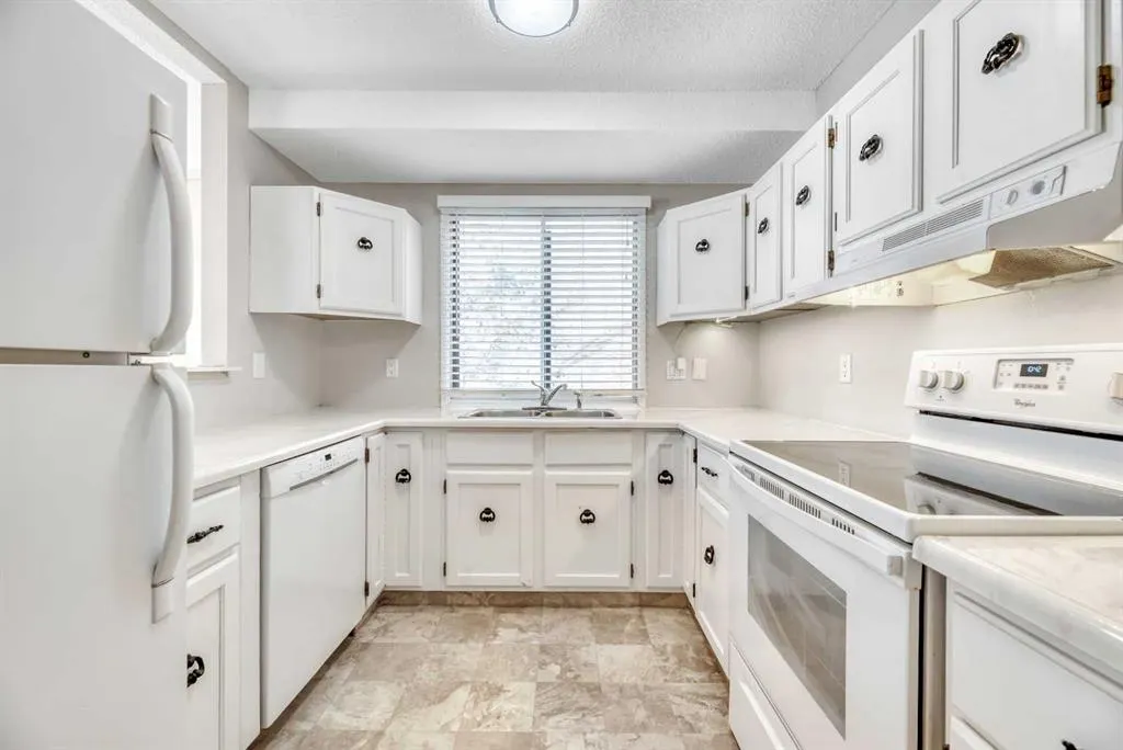 821 3 Avenue SW, #11