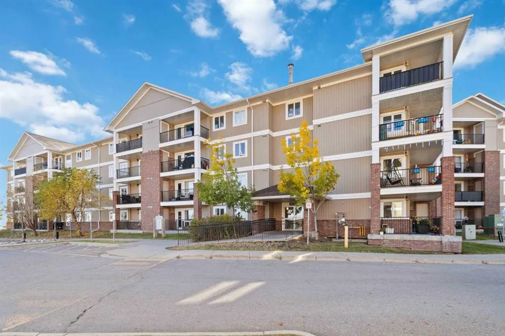248B Grosbeak Way, #105