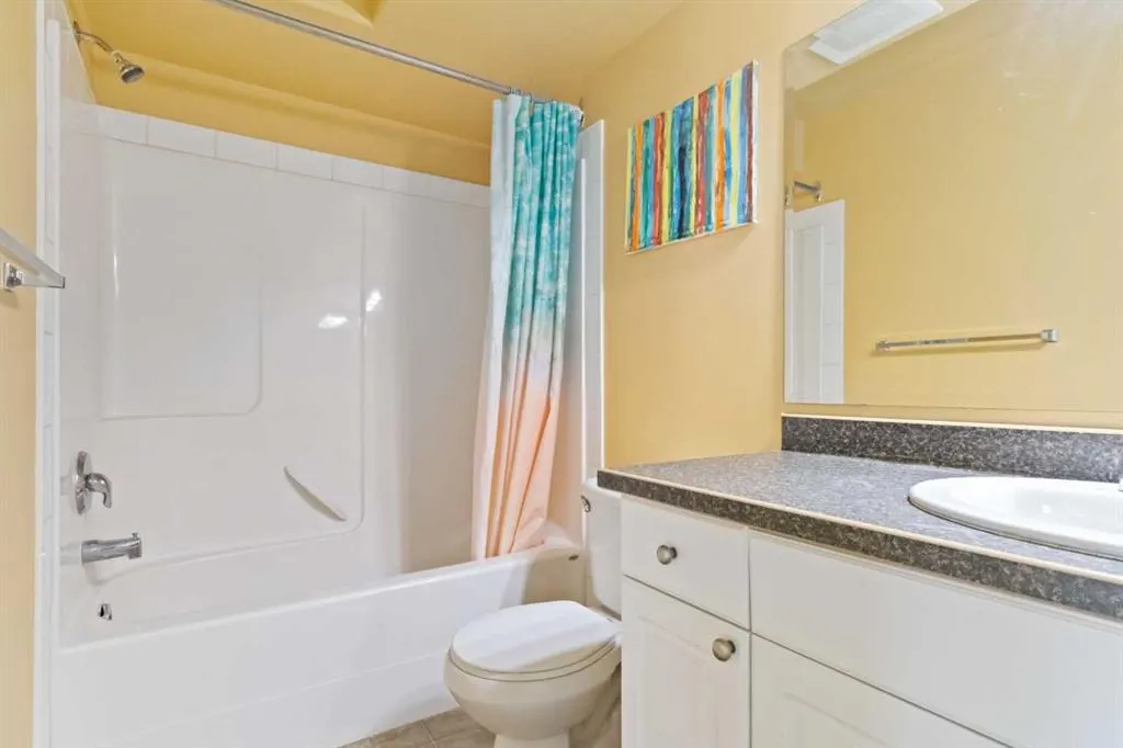 248B Grosbeak Way, #105