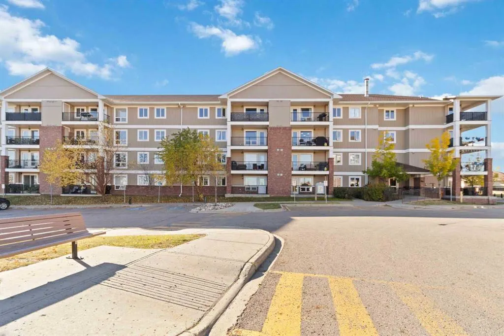 248B Grosbeak Way, #105