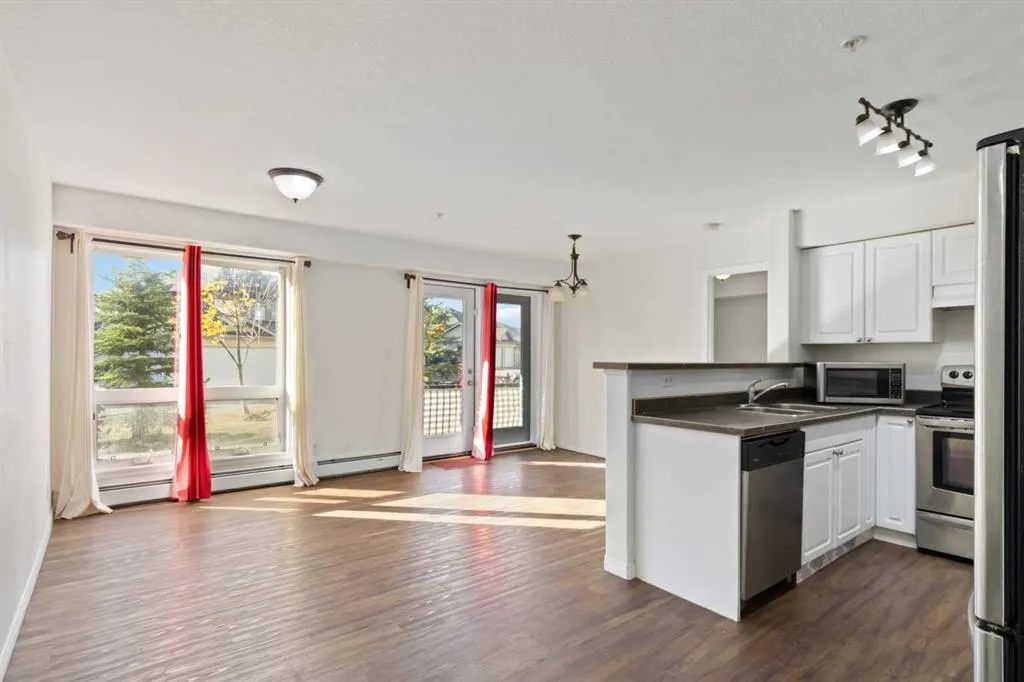 248B Grosbeak Way, #105