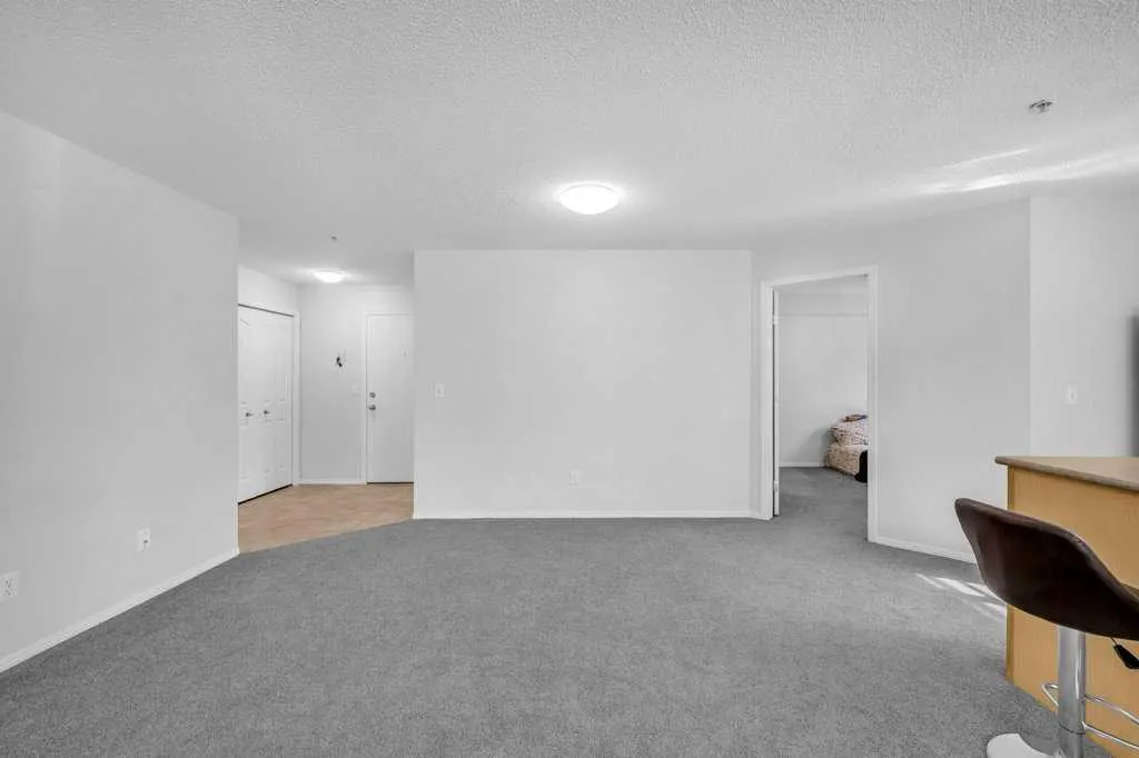 60 Panatella Street NW, #4102