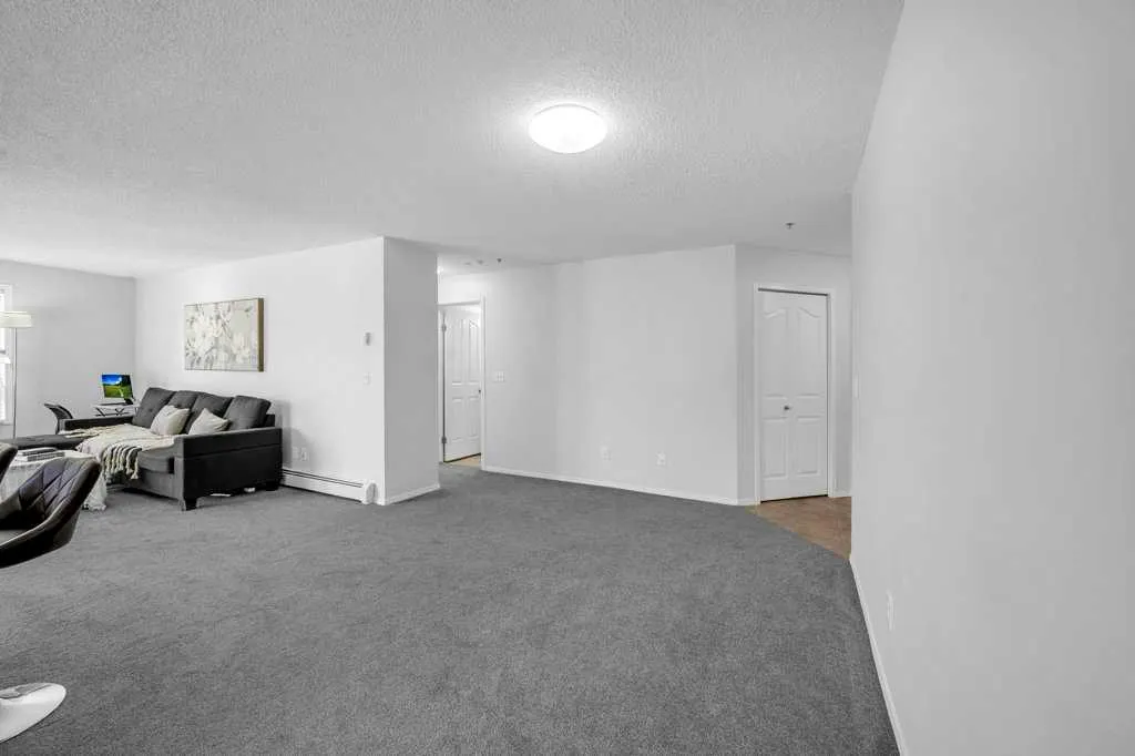 60 Panatella Street NW, #4102