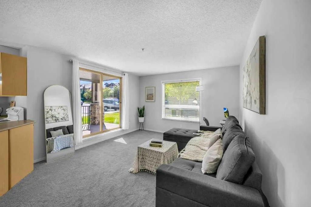 60 Panatella Street NW, #4102