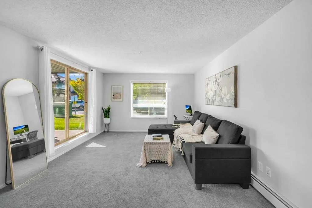 60 Panatella Street NW, #4102