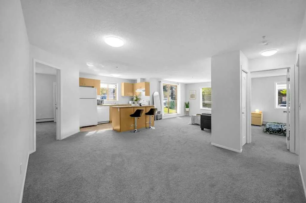 60 Panatella Street NW, #4102