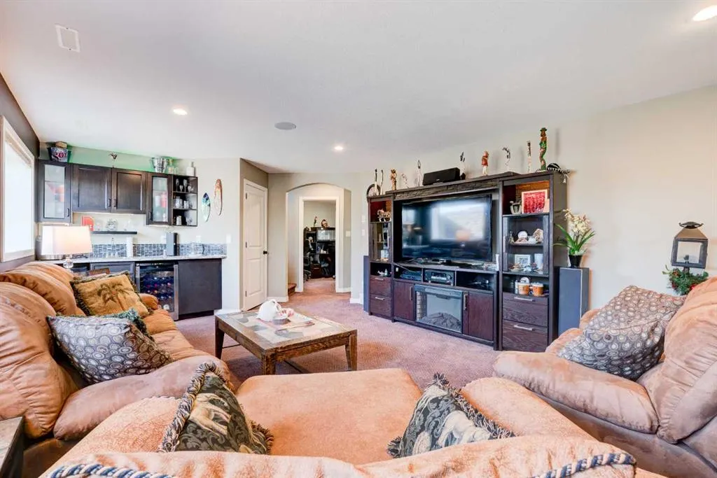 103 Canyon Estates Way W