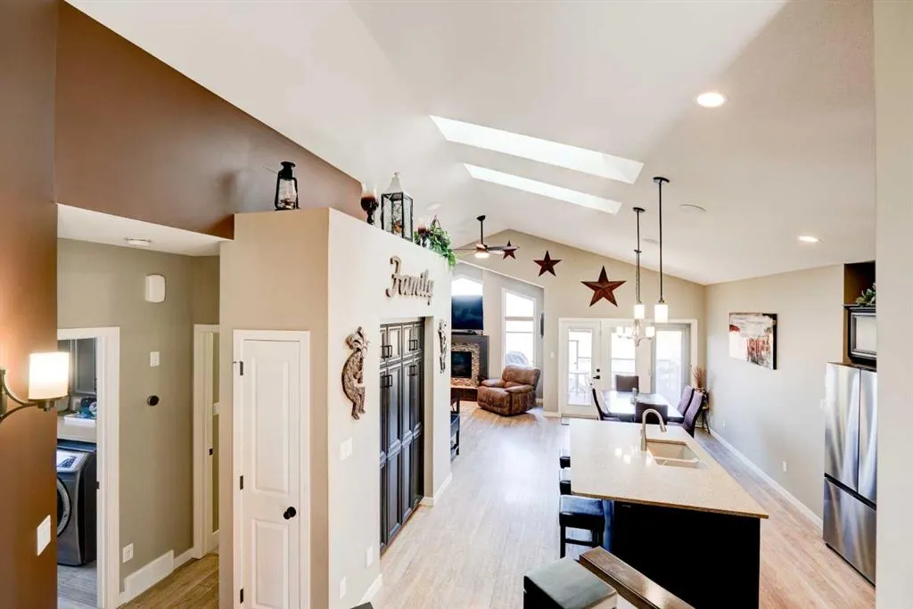 103 Canyon Estates Way W
