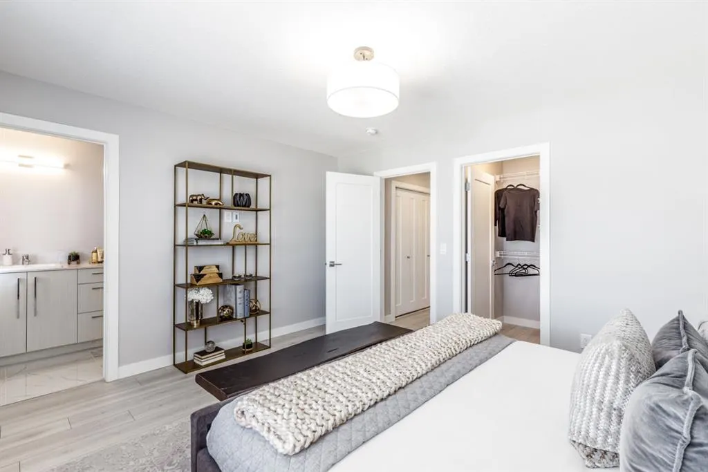 156 Bridgeport Green