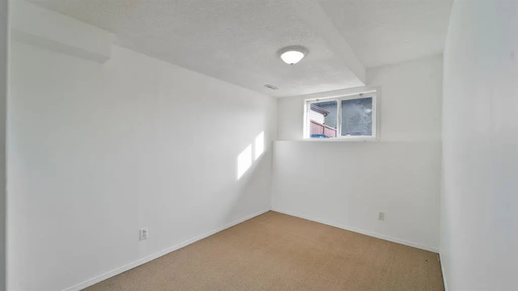 215 Taravista Drive