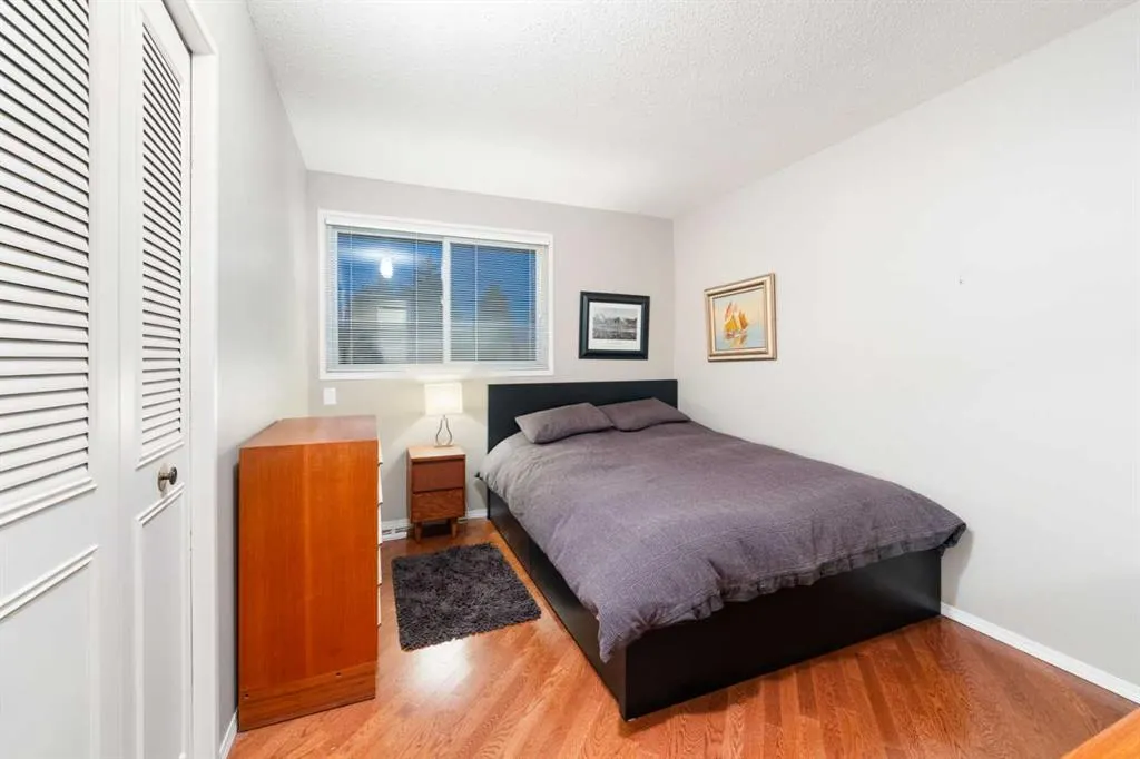 48 Thornwood Close NW