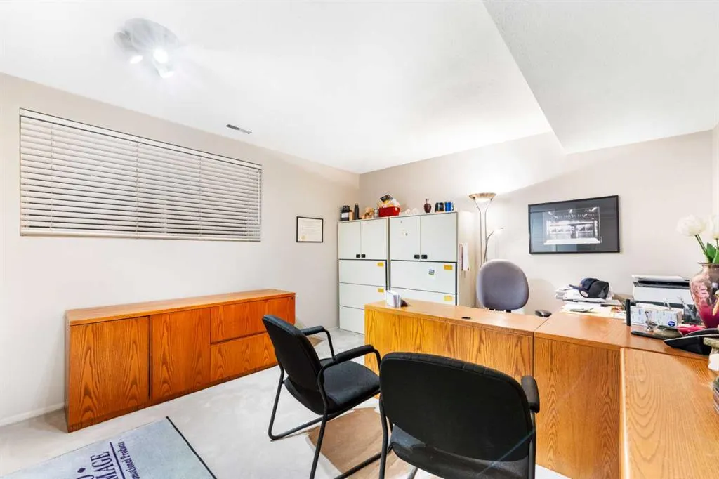 48 Thornwood Close NW