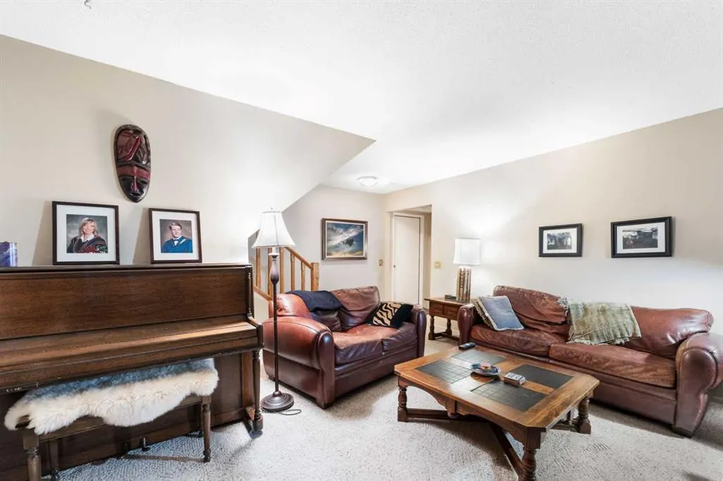48 Thornwood Close NW