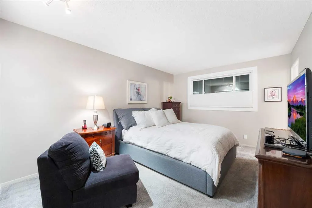 48 Thornwood Close NW
