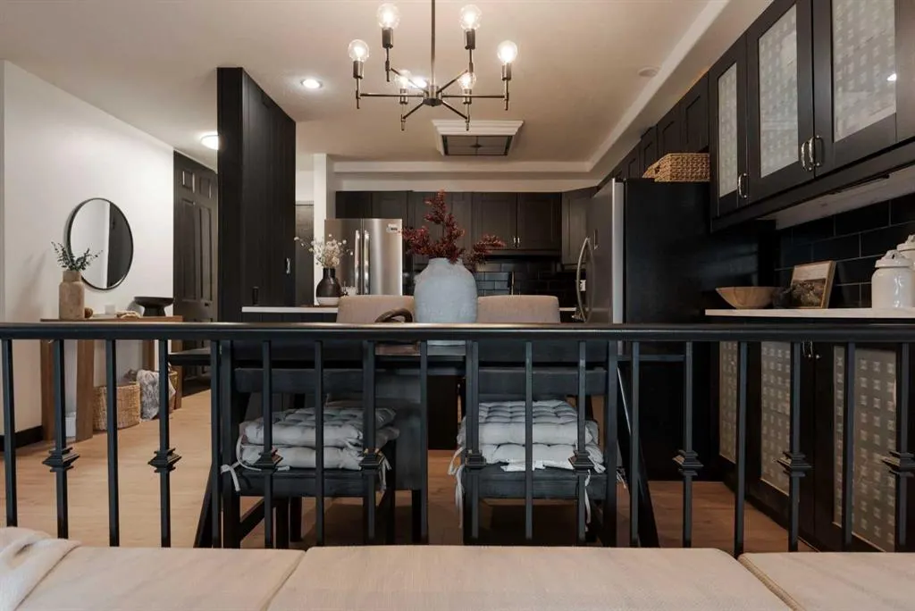 610 Signal Road, #111