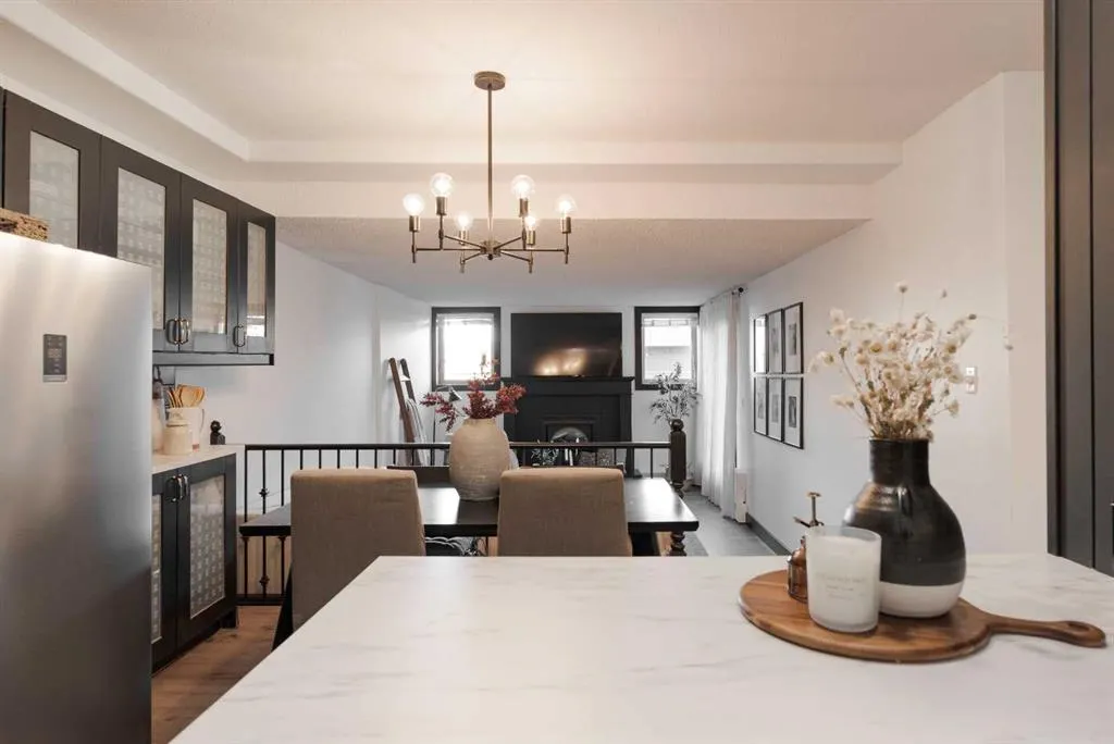 610 Signal Road, #111