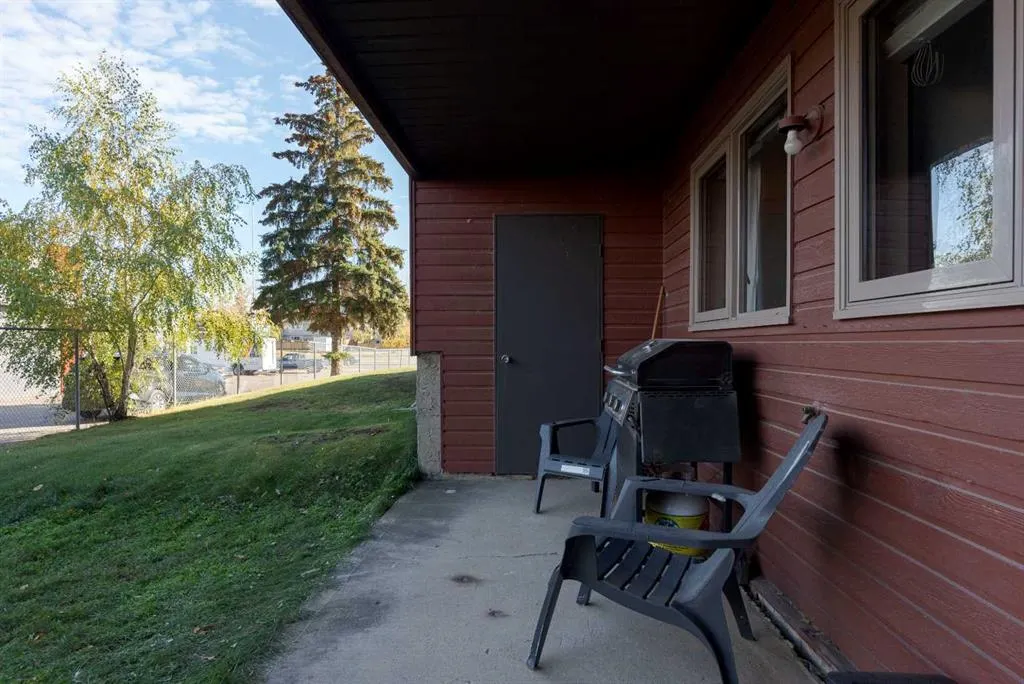 610 Signal Road, #111