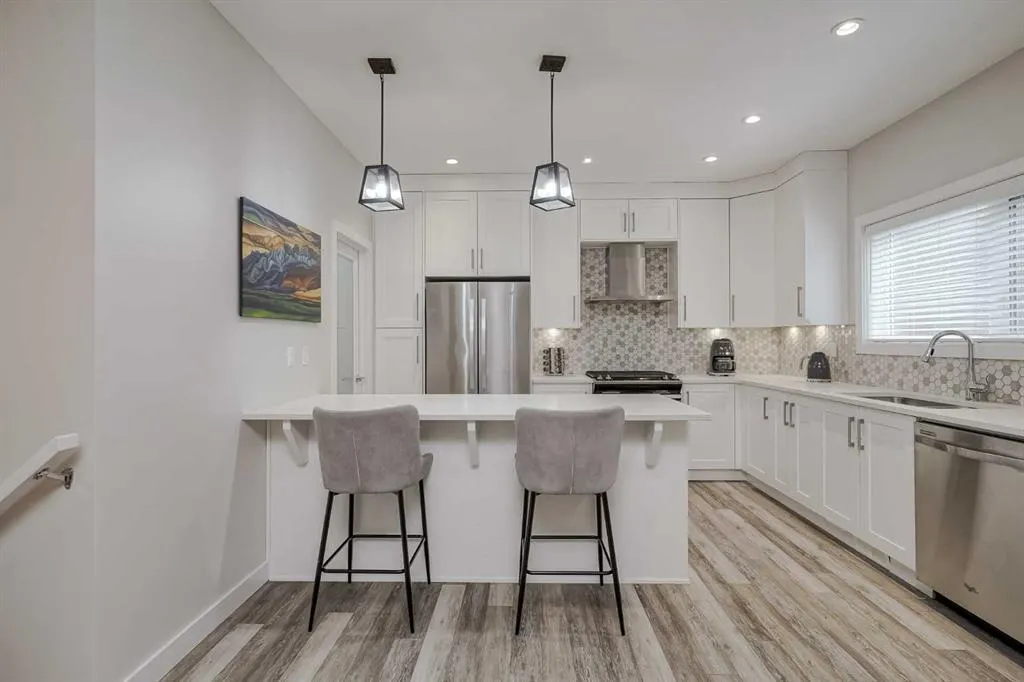 2416 30 Street SW, #2