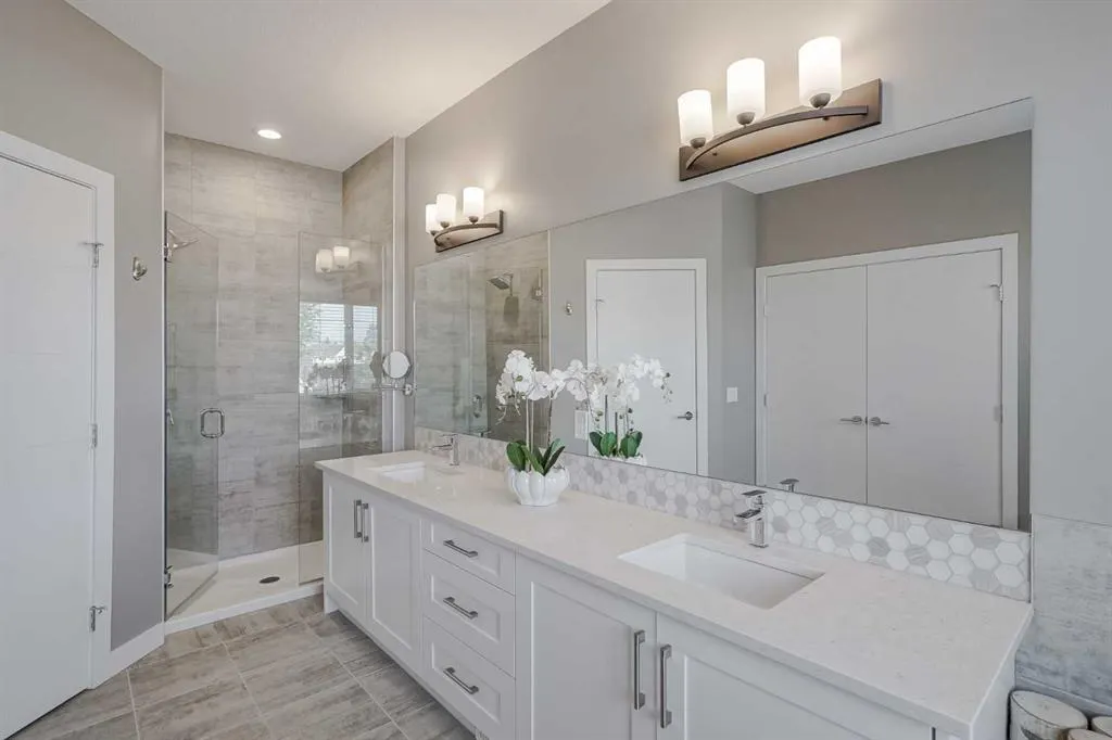 2416 30 Street SW, #2