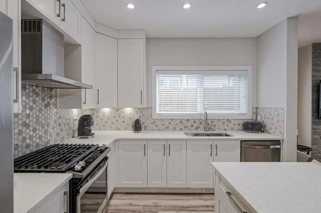 2416 30 Street SW, #2
