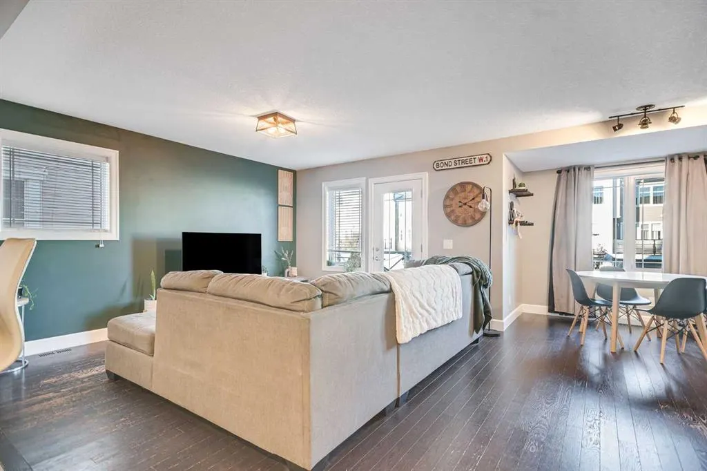 353 Windford Green SW