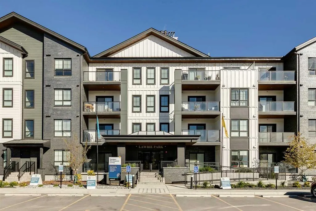 100 Banister Drive, #2202