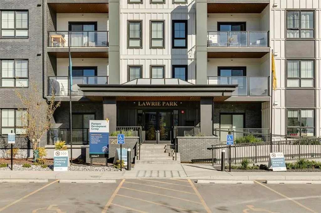 100 Banister Drive, #2202