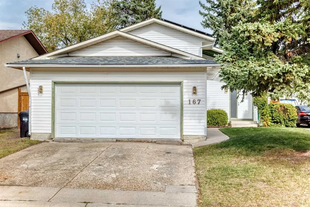 167 Woodridge Place SW