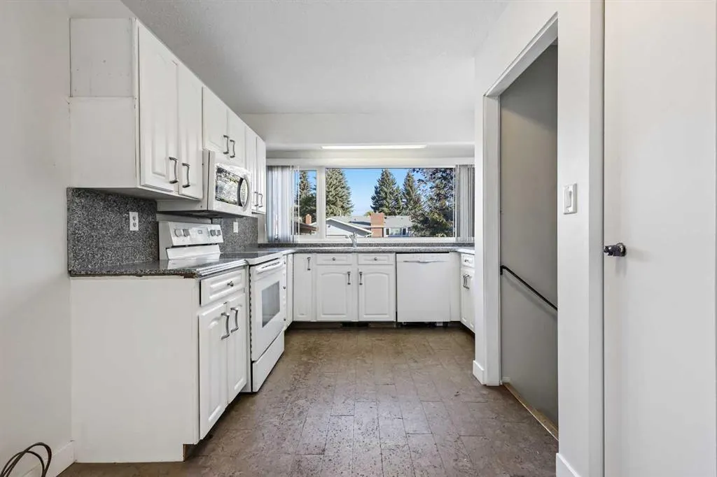 331 Parkridge Green SE