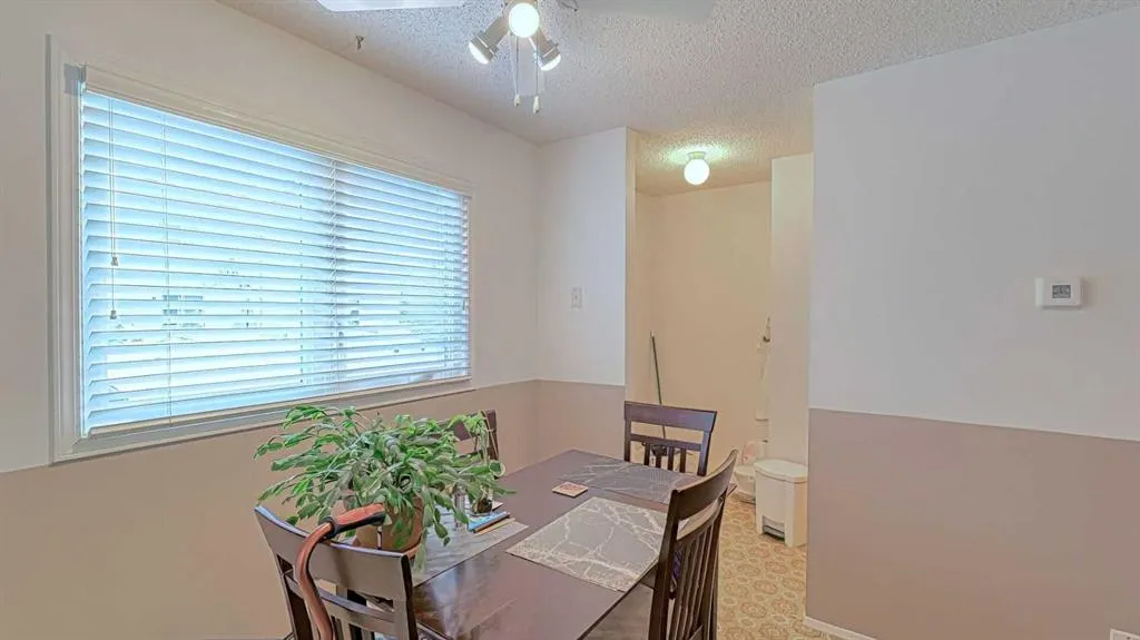 135 Woodsman Lane SW