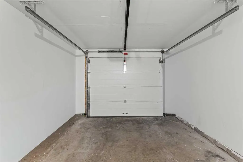 1022 Rundleview Drive, #13