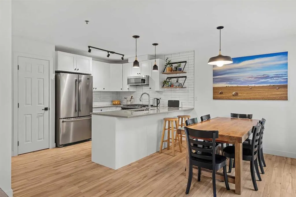 1022 Rundleview Drive, #13