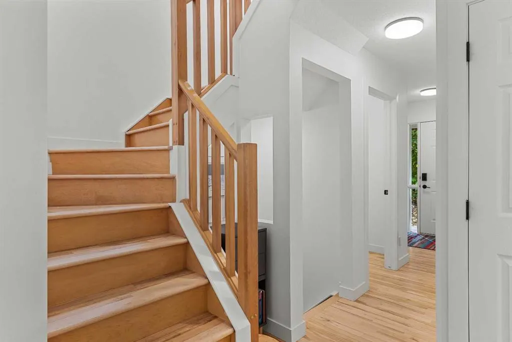 1022 Rundleview Drive, #13