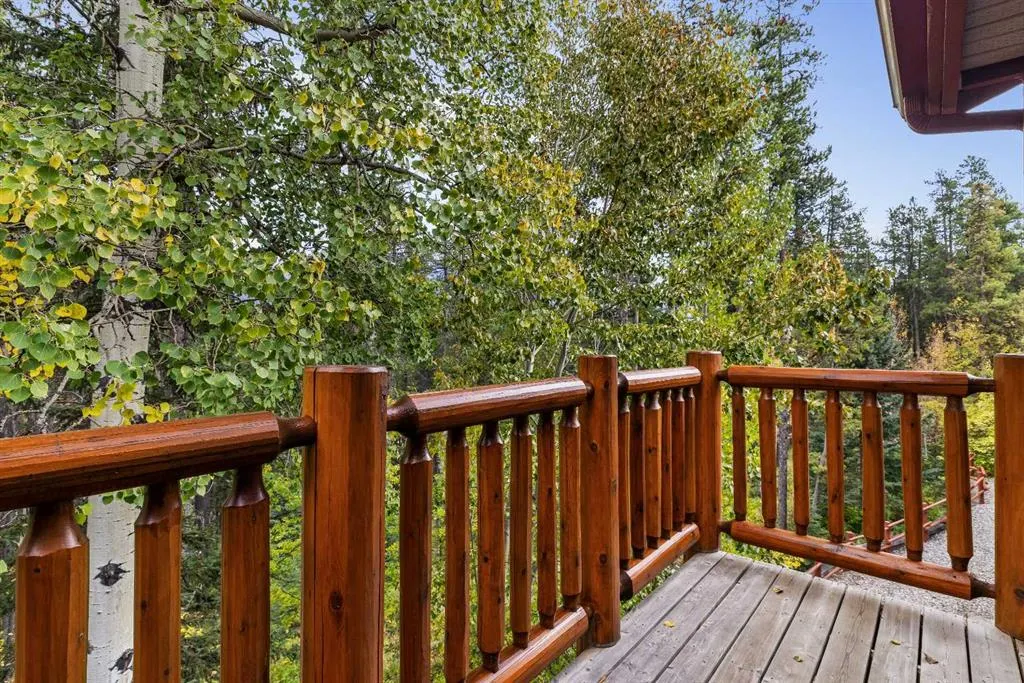 1022 Rundleview Drive, #13