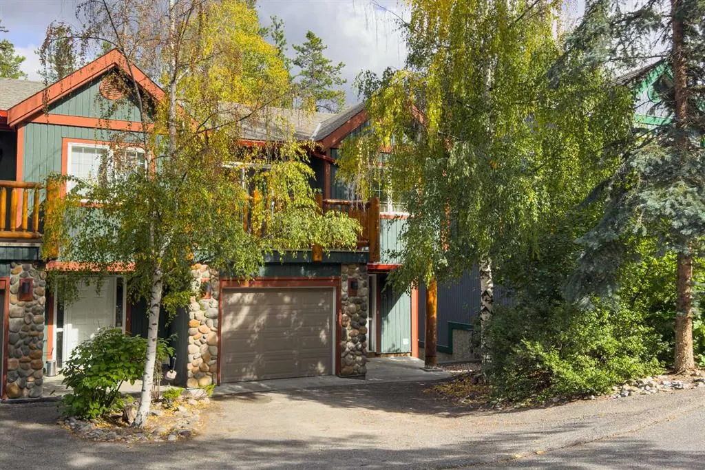 1022 Rundleview Drive, #13