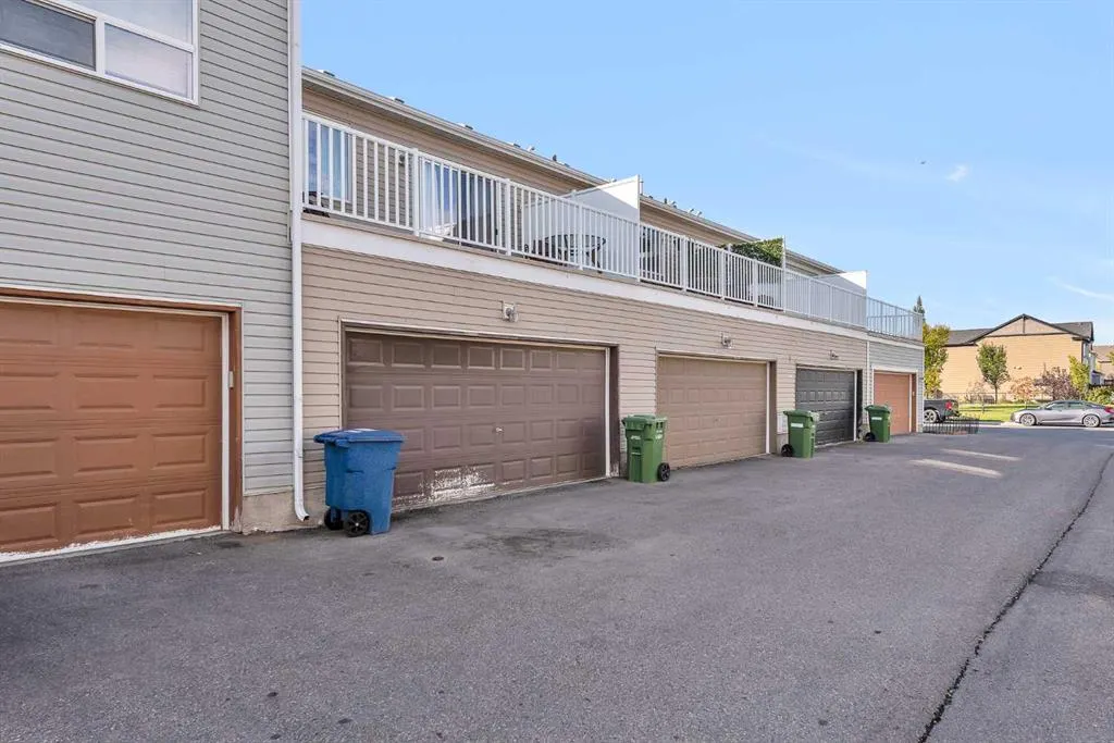 14 Windstone Lane SW