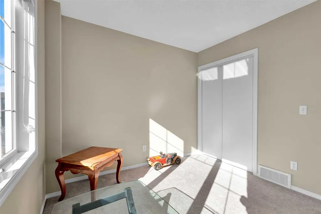 14 Windstone Lane SW