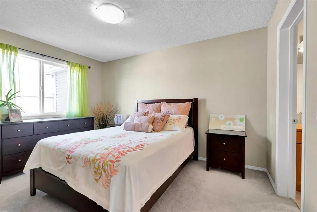 14 Windstone Lane SW