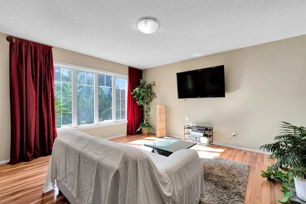 14 Windstone Lane SW