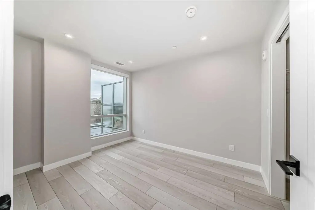 110 18a street nw, #206