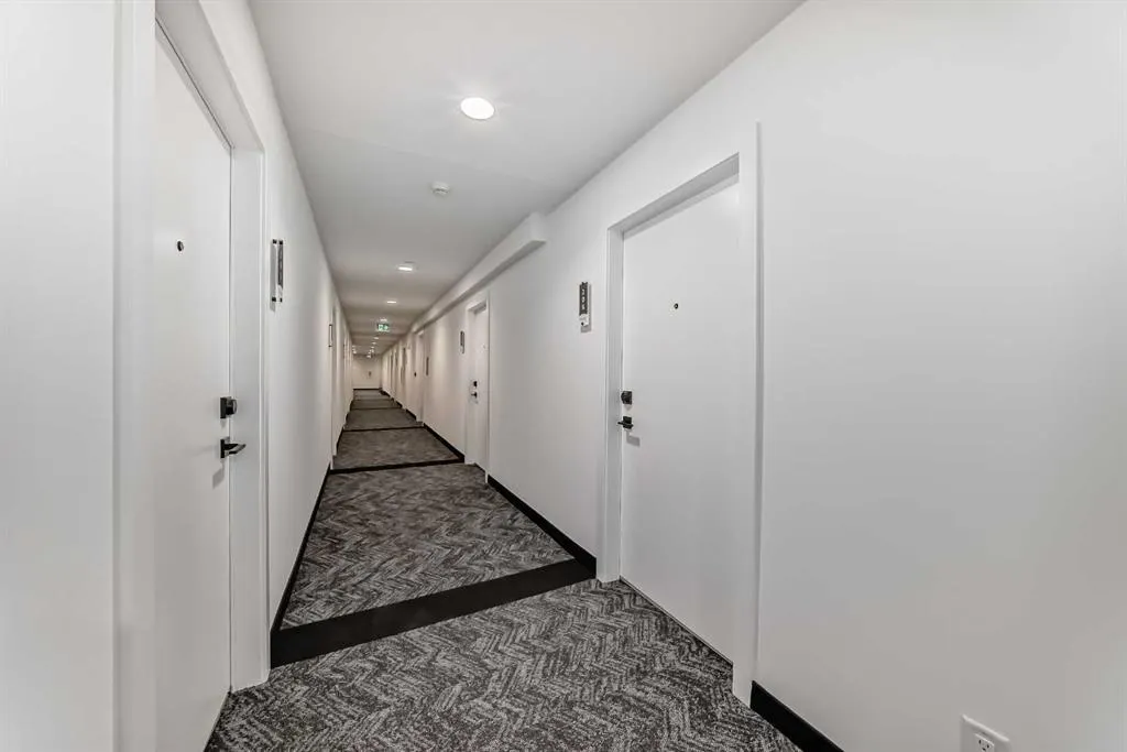 110 18a street nw, #206