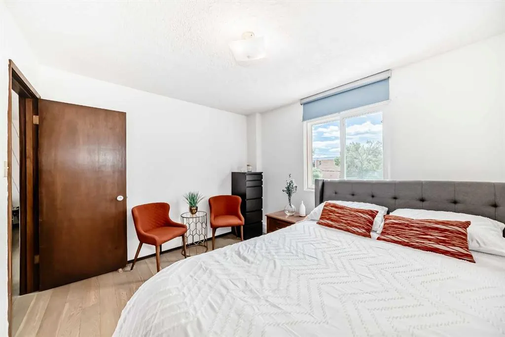 635 57 Avenue SW, #305