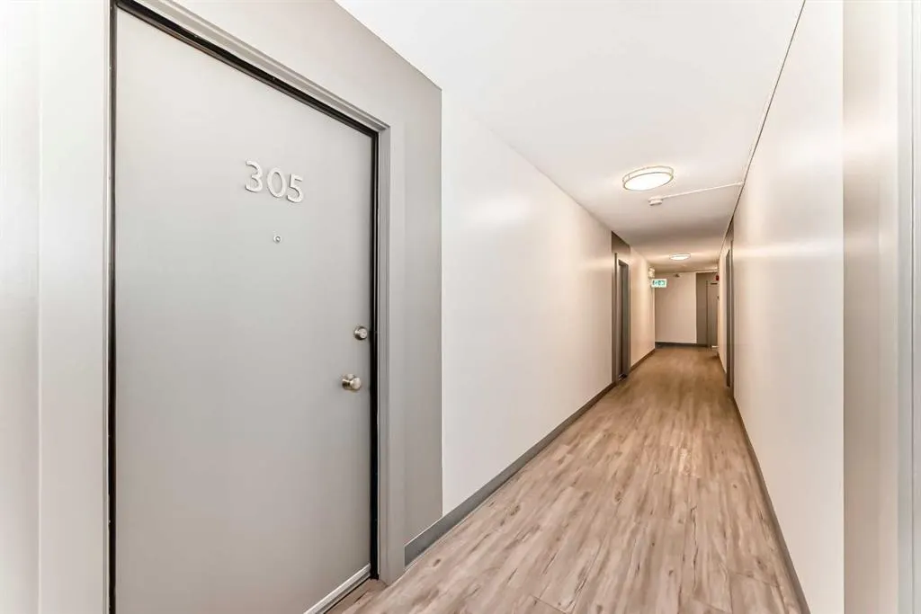 635 57 Avenue SW, #305
