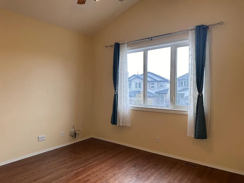 513 Citadel Meadow Bay NW