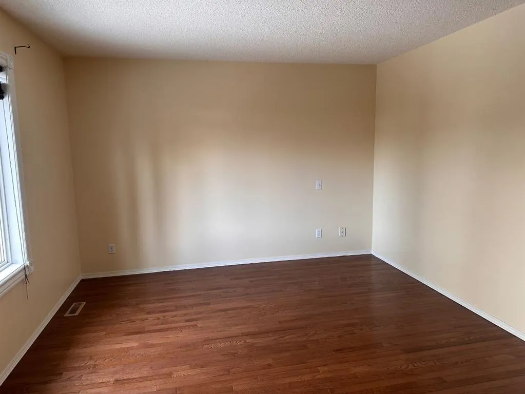 513 Citadel Meadow Bay NW