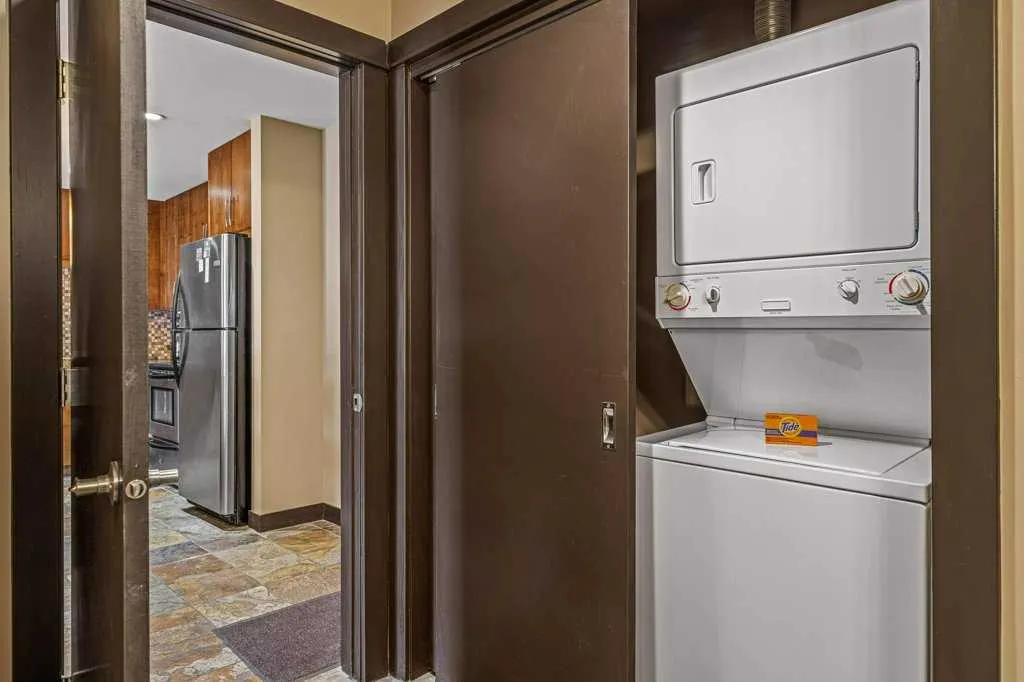1818 Mountain Avenue, #107 ROT B