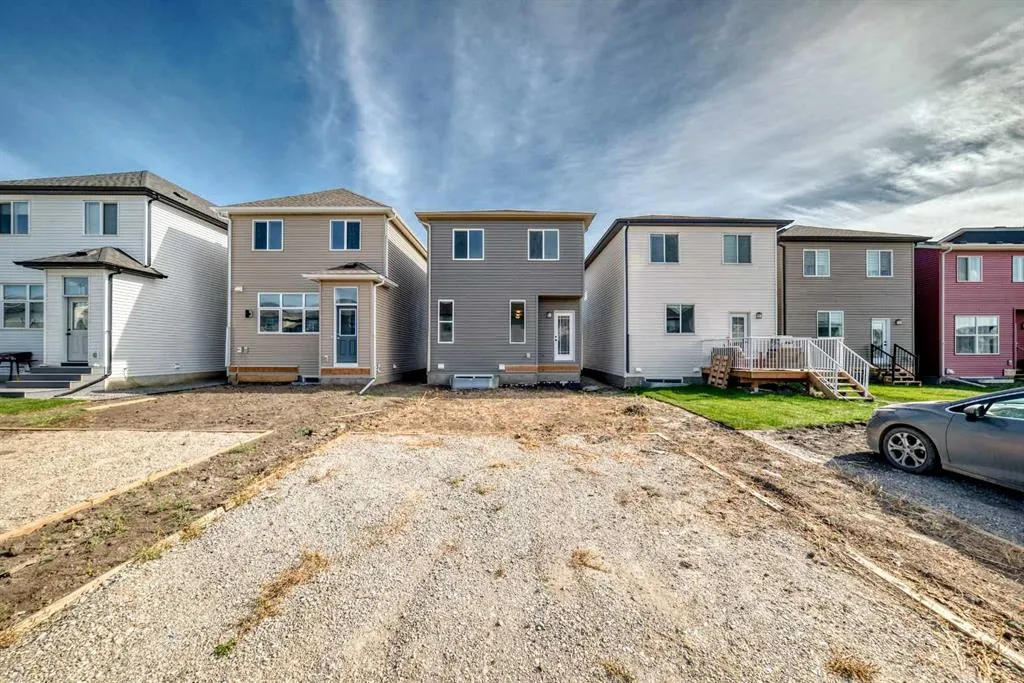 419 Hotchkiss Manor SE
