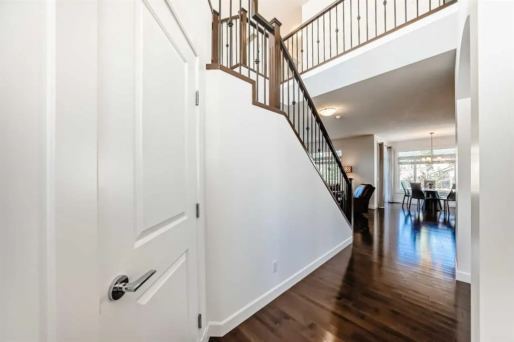 136 ASPENMERE Close