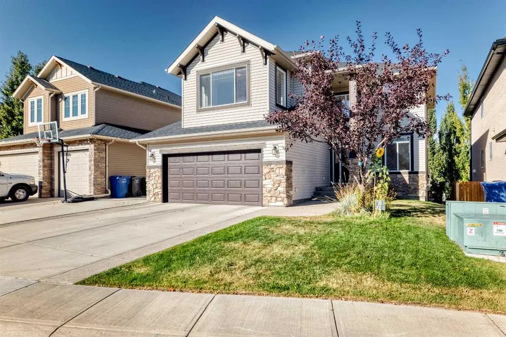 136 ASPENMERE Close